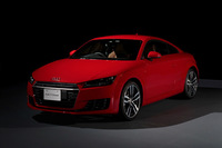 「アウディTTクーペ」