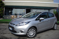 先日ボクが借りた現行型「フォード・フィエスタ」。