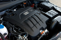 2リッターターボディーゼルは、ティグアン等、VWグループの他車搭載ユニットと基本的に共通。回転フィールはスムーズそのものだ。