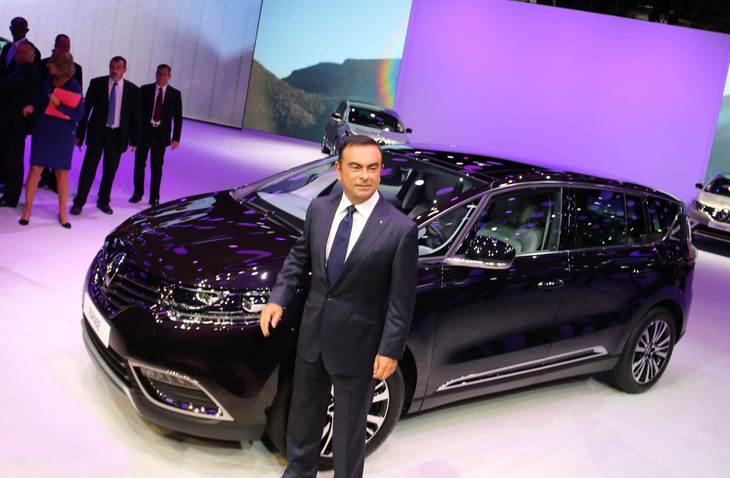 2014年のパリモーターショー。プレスカンファレンス後のフォトセッションでは、毎回カメラマンたちの「プレジダン（会長）！」の声に応え、カメラに笑顔を向けていた。