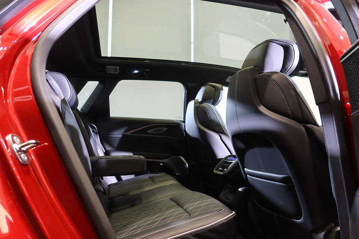 キャデラック・リリックV（キャビン後方の空間）