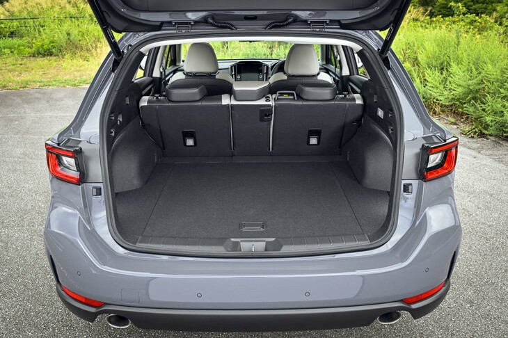 スバル・レヴォーグ レイバック リミテッドEX（ラゲッジスペース）