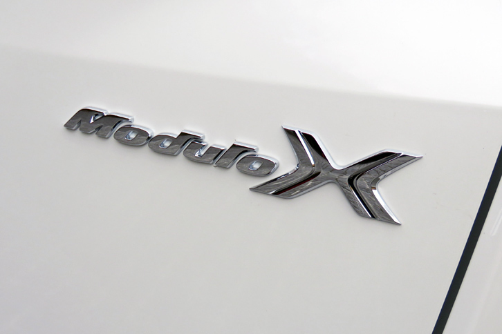 ホンダ・フリード モデューロX Honda SENSING（6人乗り）