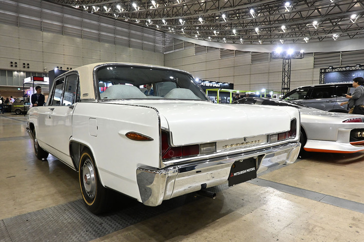 三菱デボネア（1964年）