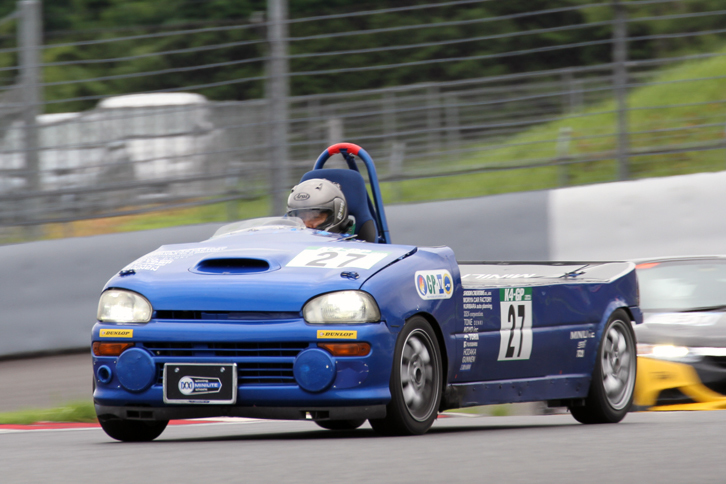 「スバル・ヴィヴィオ」のボディーを大胆にカットしてGP-5クラスのR車両とした「ミニライト VIVIO ts」。