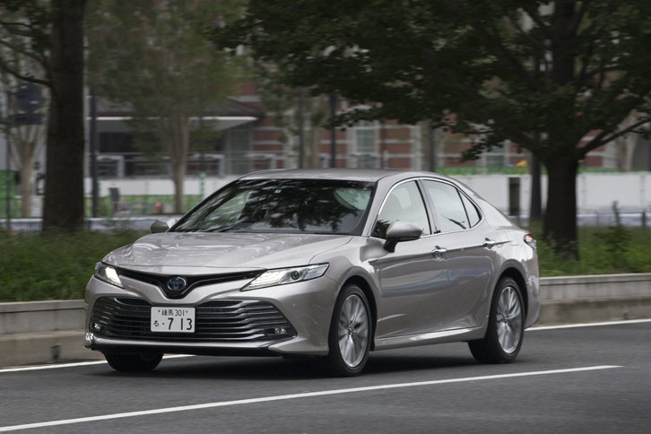 トヨタ・カムリG“レザーパッケージ”