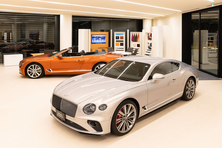 ベントレー東京 芝ショールーム（インテリア）