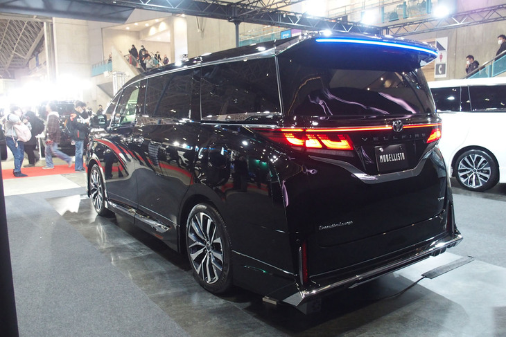 ヴェルファイア