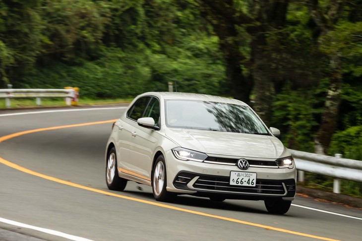 【フォルクスワーゲン・ポロTSIスタイルのスペック】
	ボディーサイズ：全長×全幅×全高＝4085×1750×1450mm／ホイールベース：2550mm／車重：1170kg／駆動方式：FF／エンジン：1リッター直3 DOHC 12バルブ ターボ／トランスミッション：7段AT／最高出力：95PS（70kW）/5000-5500rpm／最大トルク：175N・m（25.5kgf・m）/1600-3500rpm／タイヤ：（前）195/55R16 91V XL／（後）195/55R16 91V XL（コンチネンタル・コンチスポーツコンタクト5）／燃費：17.1km/リッター（WLTCモード）／価格：324万5000円
	
	【取材時の燃費データ】
	テスト距離：244.1km（市街地1：高速道路7：山岳路2）／使用燃料：18.4リッター（ハイオクガソリン）／参考燃費：13.3km/リッター（満タン法）／13.6km/リッター（車載燃費計計測値）