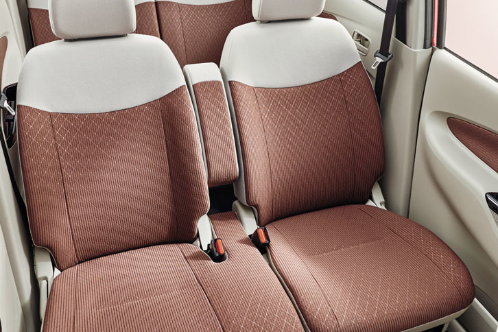 「デイズXモカセレクション」は、内装色に大人っぽい華やかさが特徴とされる「モカ」を採用する。