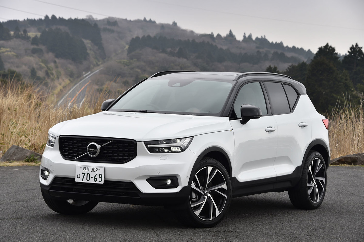 ボルボXC40 T5 AWD R-DESIGN ファーストエディション（4WD/8AT）【試乗 
