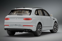 ベントレーが「ベンテイガ」に女性向けの特別仕様車を設定　10台限定で受注開始の画像