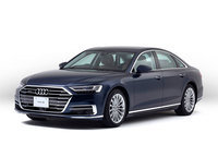 アウディA8（写真＝アウディ ジャパン）