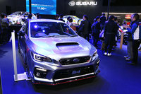 東京オートサロン2017におけるスバルブースの様子。