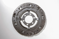 スカイアクティブ-G 2.5の気筒休止システムで採用された遠心振り子ダンパー。トランスミッションのトルクコンバーター部分に組み込むことで、レスポンスの悪化を最小限にしつつ、振動の抑制にも貢献している。