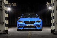 最高出力450PS　限定車「BMW M2 CS」が日本上陸