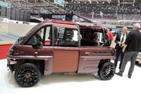 【写真9】ミア・エレクトリック社の「ミア」（参考出品）。