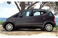 メルセデス「Aクラス」にロングホイールベース版が追加の画像