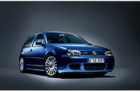 VW「ゴルフR32」に5ドア右ハンドル仕様追加の画像