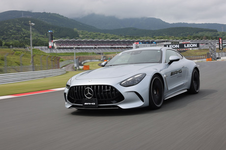 2リッター直4の「AMG GT43」に3リッター直6の「CLE53」、そして4リッターV8の「AMG GT63」──。富士スピー...