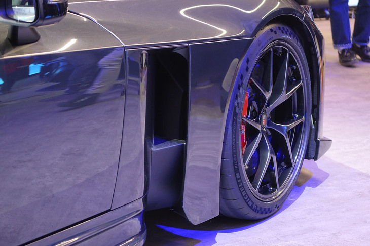 トヨタGR GT（フロントのエアアウトレット）