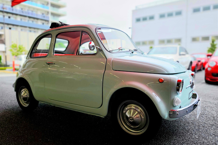 「フィアット500クラシケev」のドライブフィールは、EVの走行特性をダイレクトに感じさせるものだった。