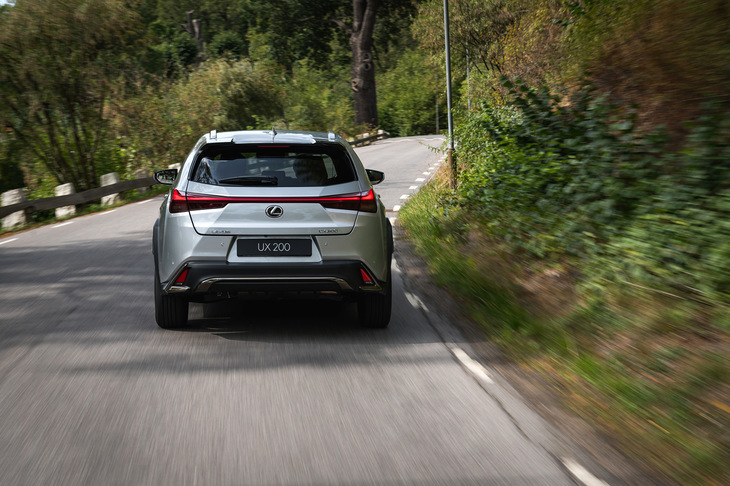 「レクサスUX」は2018年中に日本での販売が開始される予定。