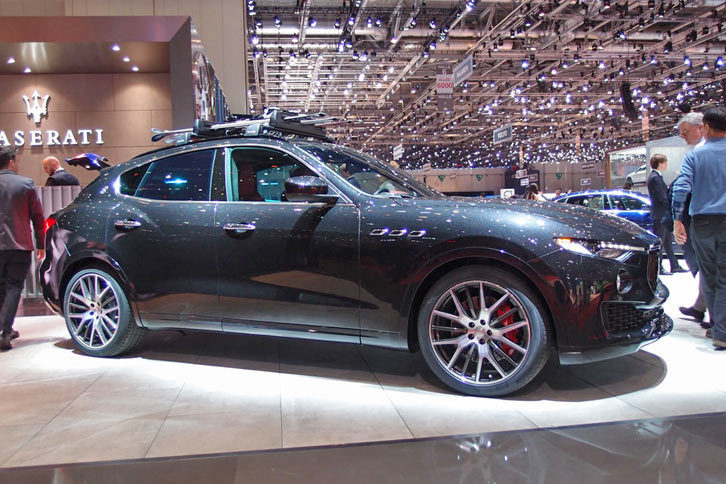 マセラティ・レヴァンテ