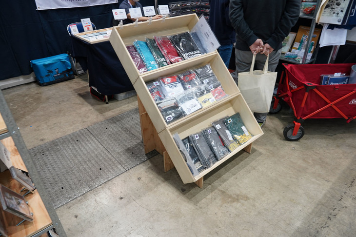 ARTISAN ALLEYのブース。