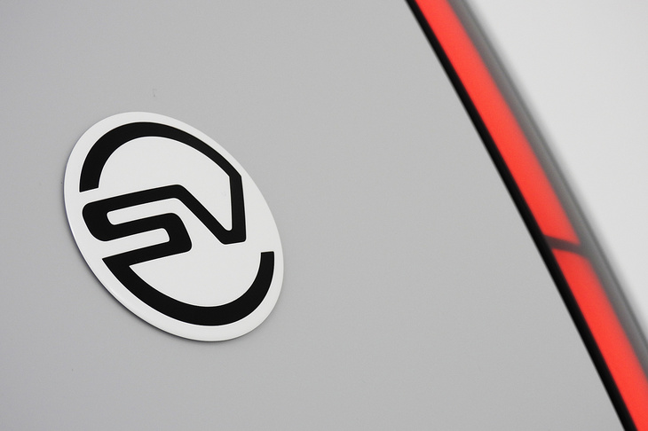 レンジローバーSVビスポーク1858エディション（「SV」バッジ）