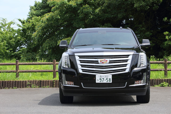 キャデラック・エスカレード プラチナム