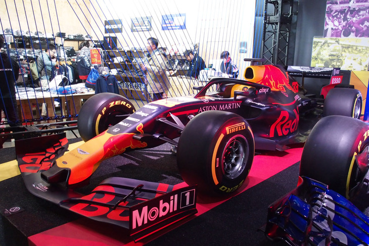Aston Martin Red Bull Racing RB14