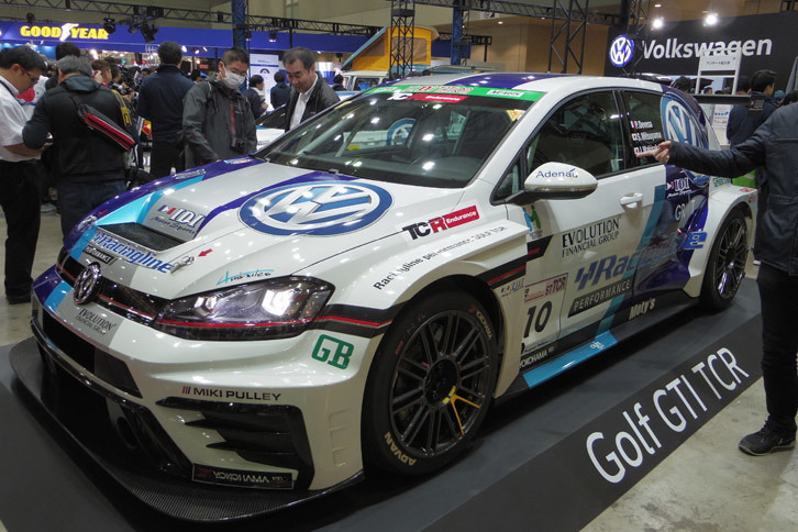 フォルクスワーゲン・ゴルフGTI TCR
