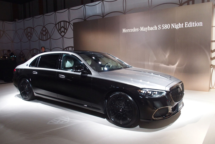 メルセデス・マイバッハS580ナイトエディション