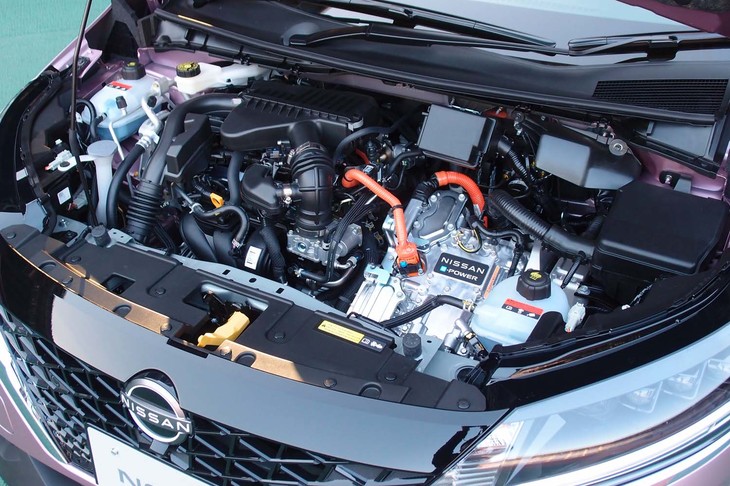 1.2リッター直3エンジンとモーターを組み合わせた電動パワートレイン「e-POWER」。力強さだけでなく加減速の滑らかさにもこだわって開発したという。