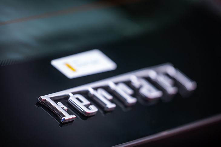 フェラーリ812スーパーファスト