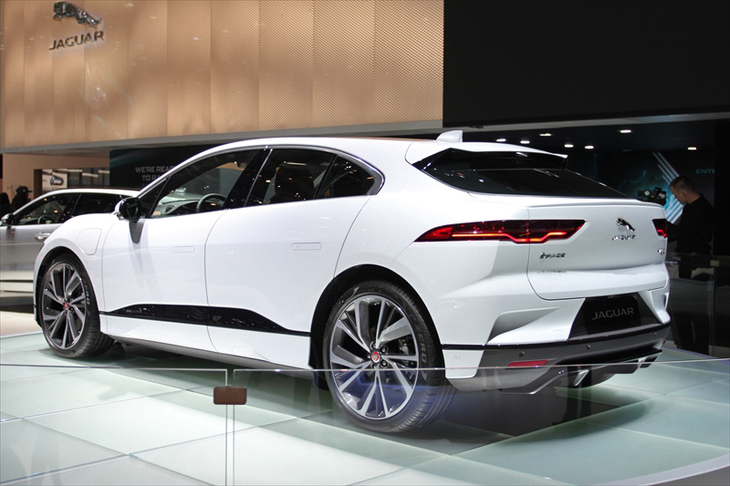 ジャガーIペース（エクステリア）