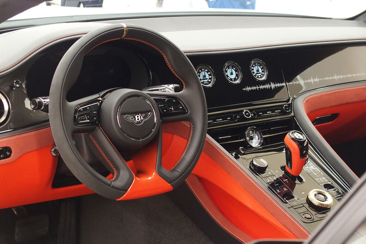 ベントレー・マリナー バトゥール（ステアリングホイール）
