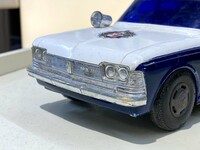 3代目「クラウン」前期型のフロントを緻密に模している。