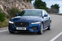 存在感と装備を強化　「ジャガーXF／XFスポーツブレイク」2021年モデル登場