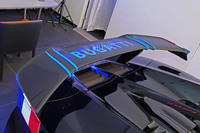 「ブガッティ・シロン ピュアスポーツ」が日本上陸　ハンドリング性能を重視したスペシャルモデルの画像