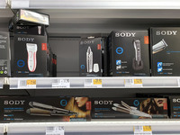 昨今のイタリアの中国系雑貨ショップにおける有名ブランド「SODY」。2022年撮影。