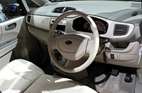 スバル、“王道系”の新型軽「ステラ」発売の画像