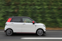 「キャスト スポーツ」のラインナップは「スポーツ”SA II”」のみのモノグレード構成。駆動方式にはFFと4WDの両方が用意されている。