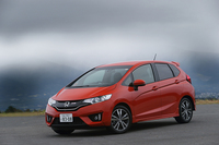 ホンダ・フィットRS
    