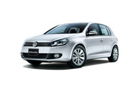 「ゴルフTSIコンフォートライン マイスターエディション」。従来型より10万円安価な279万円に。