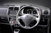 GMとスズキの共同開発車「シボレー・クルーズ」発売の画像