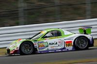 GT300クラスは、No.101 TOY STORY Racing MR-S（新田守男／高木真一組）が最終戦のウィナーに。