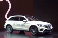 プラグインハイブリッド車の「GLC350e 4MATIC」も発表された。