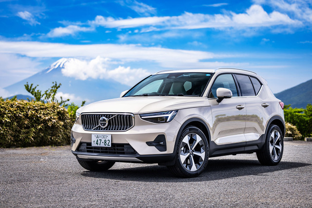 ボルボXC40ウルトラB4 AWD（4WD/7AT）【試乗記】 いまなお新鮮 - webCG